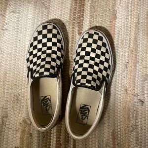 checkered vans